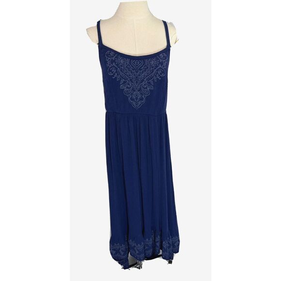 Torrid Blue Gauze Embroidered Maxi Dress Smocked Back Ruffle Hem M/L - Picture 1 of 14